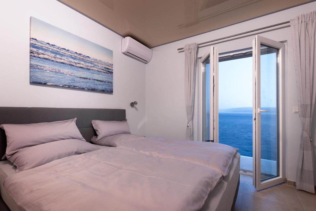 Beachfront Holiday Home - Private Heated Pool Mimice Luaran gambar